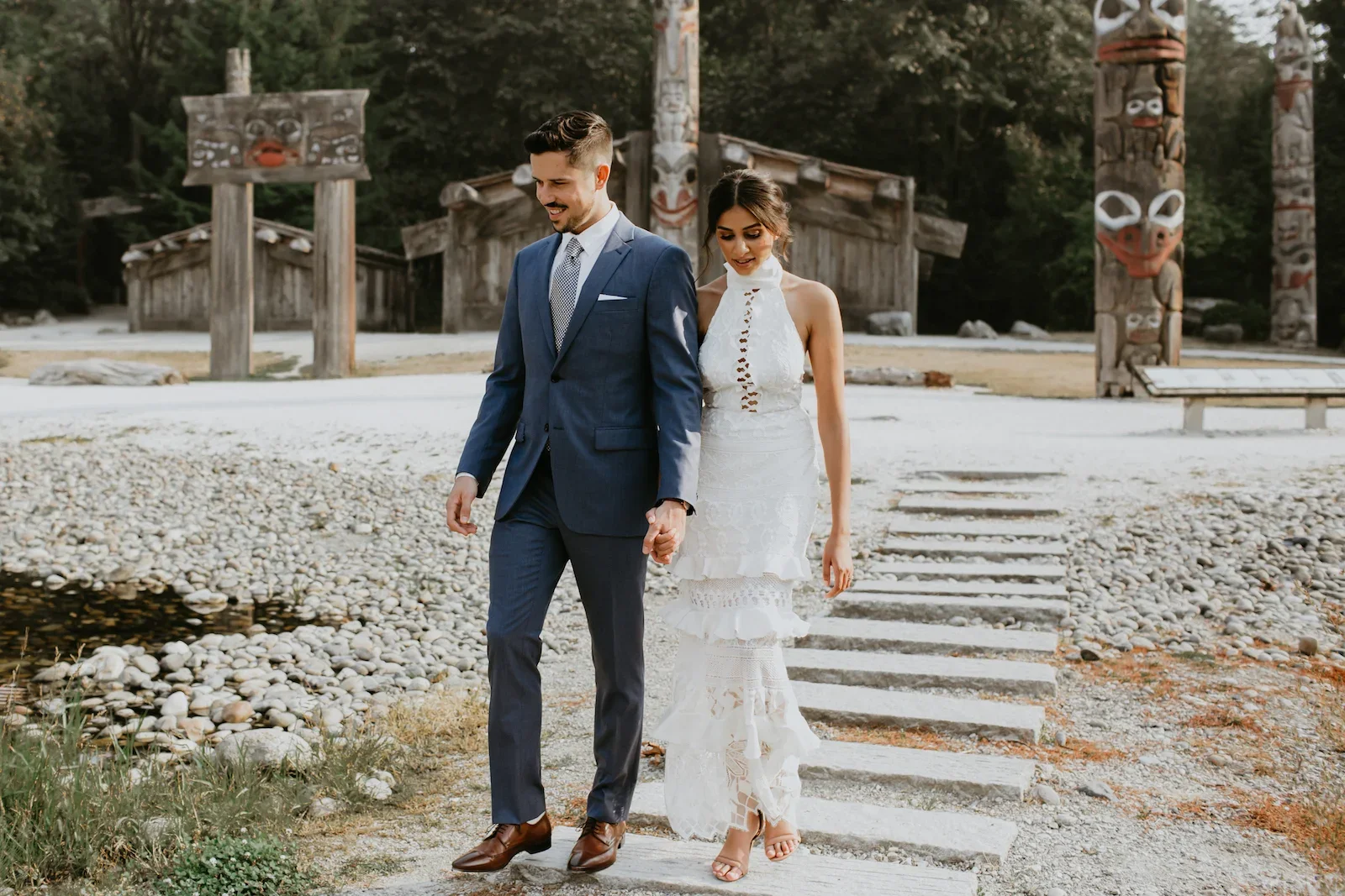  Vancouver Wedding Photographer, elegant lines at UBC 